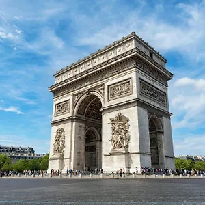 https://sweet-inn-apartments-avenue-de-friedland-41.fr-paris.fr